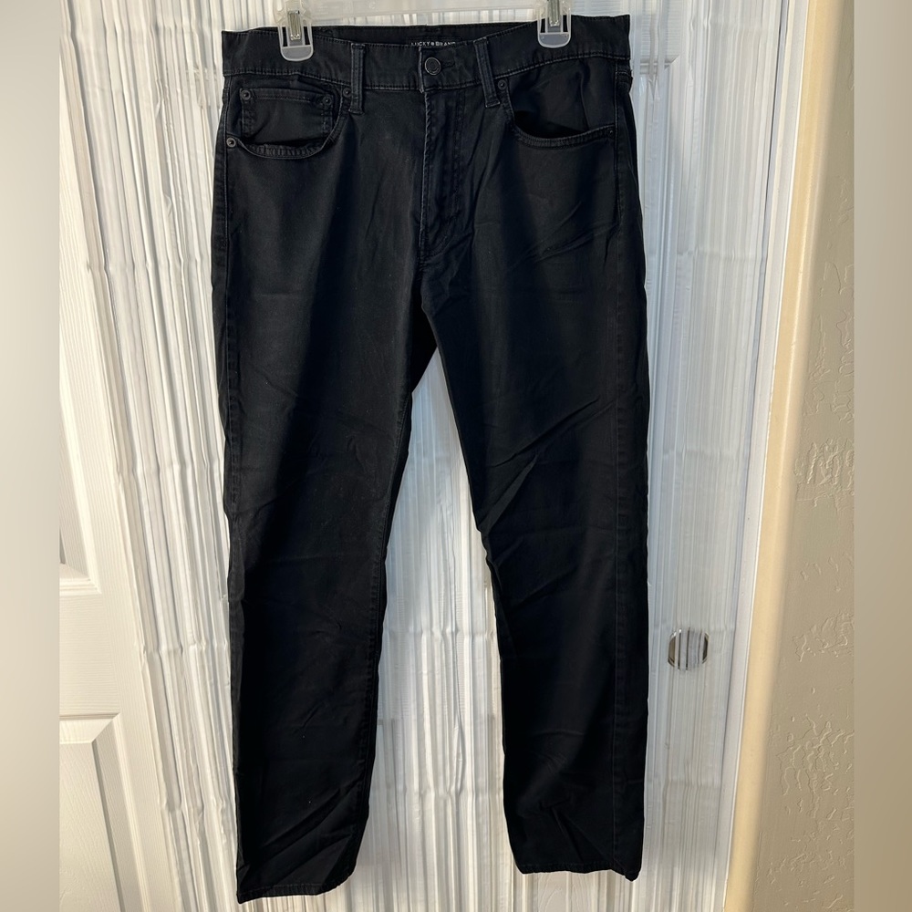 Lucky Brand Men’s Style 121 Slim Straight Pant